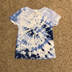 Dip (fredmyer) brand blue tye die shirt size L tight fit soft material